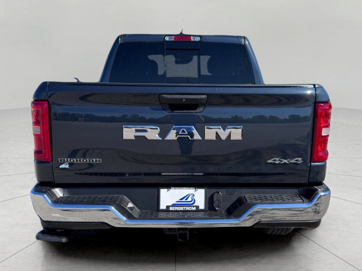 2025 RAM 1500 Big Horn 4x4 Crew Cab 5'7 Box