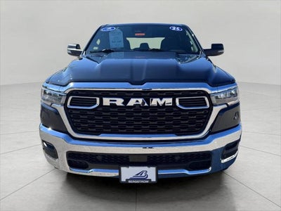 2025 RAM 1500 Big Horn 4x4 Crew Cab 5'7 Box