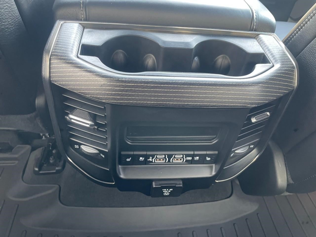 2020 RAM 1500 Limited 4x4 Crew Cab 5'7 Box