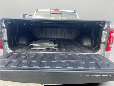 2020 RAM 1500 Limited 4x4 Crew Cab 5'7 Box