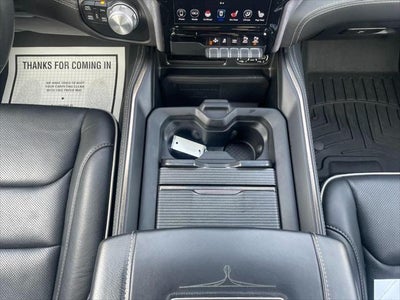 2020 RAM 1500 Limited 4x4 Crew Cab 5'7 Box