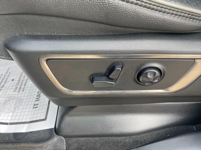 2020 RAM 1500 Limited 4x4 Crew Cab 5'7 Box