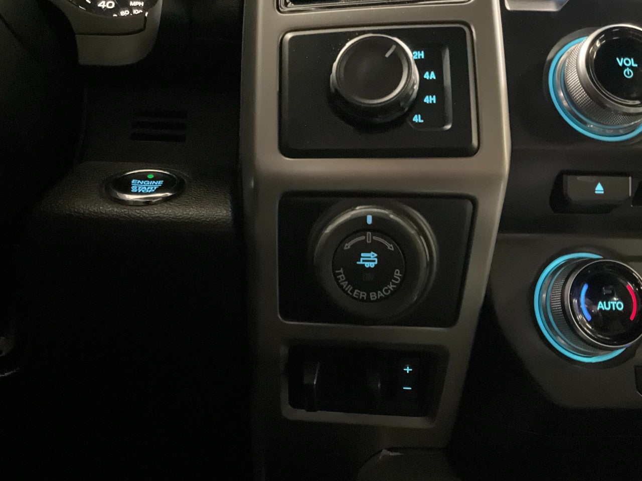 2018 Ford F-150 Lariat 4WD SuperCrew 5.5' Box