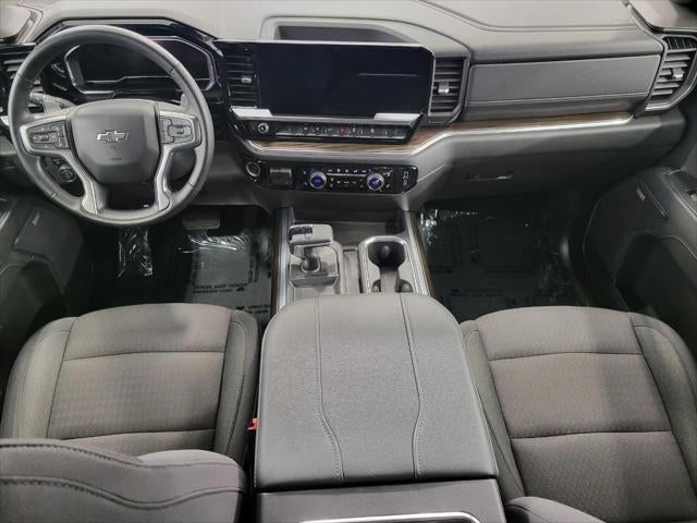 2023 Chevrolet Silverado 1500 4WD Crew Cab 147 RST