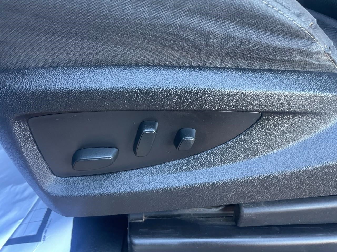 2016 Chevrolet Silverado 1500 4WD Double Cab 143.5 LT w/1LT