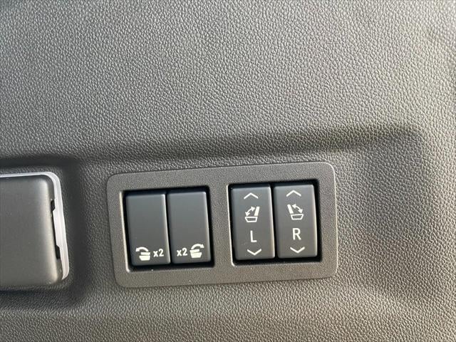 2025 GMC Yukon XL 4WD 4dr Denali Ultimate