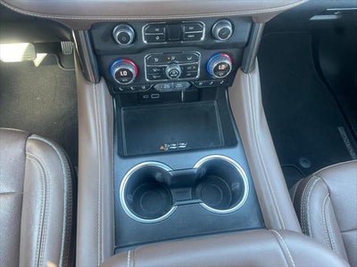 2022 Chevrolet Suburban 4WD 4dr High Country