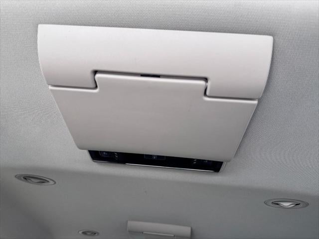 2016 Chevrolet Suburban 4WD 4dr 1500 LTZ