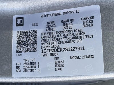 2025 GMC Canyon 4WD Crew Cab AT4