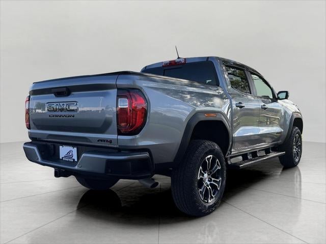 2025 GMC Canyon 4WD Crew Cab AT4