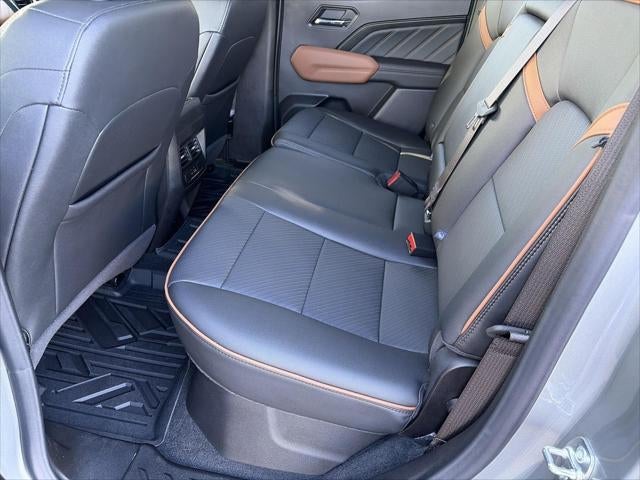 2025 GMC Canyon 4WD Crew Cab AT4