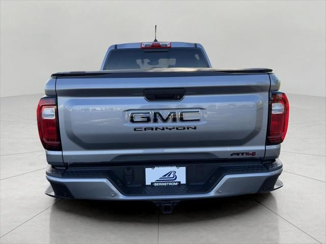 2025 GMC Canyon 4WD Crew Cab AT4