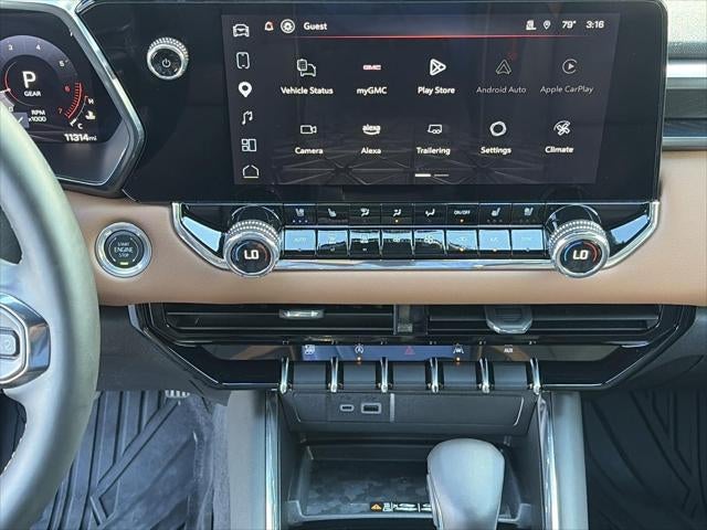 2025 GMC Canyon 4WD Crew Cab AT4