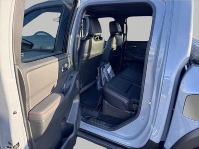 2023 Nissan Frontier Crew Cab 4x4 PRO-4X Auto