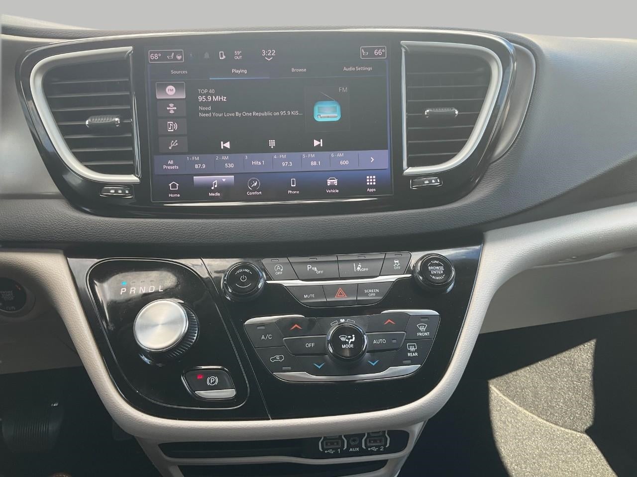 2024 Chrysler Pacifica Touring L FWD