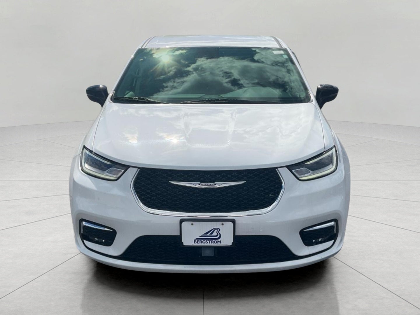 2024 Chrysler Pacifica Touring L FWD