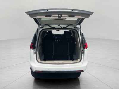 2024 Chrysler Pacifica Touring L FWD