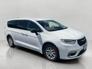 2024 Chrysler Pacifica Touring L FWD