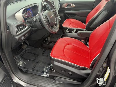 2020 Chrysler Pacifica Red S FWD
