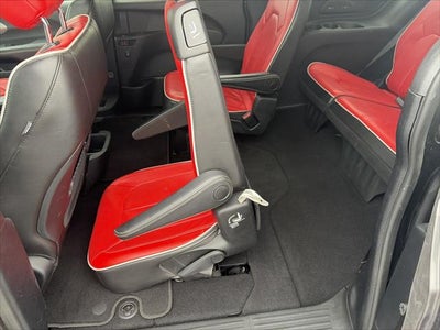 2020 Chrysler Pacifica Red S FWD
