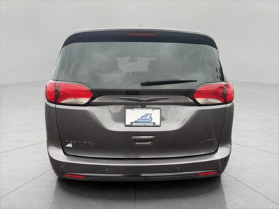 2020 Chrysler Pacifica Red S FWD
