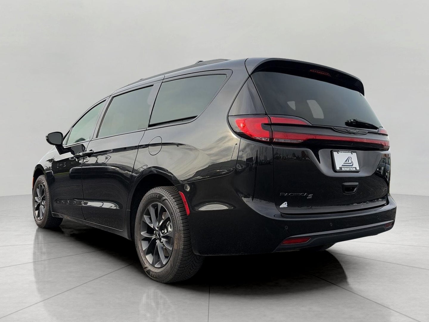 2022 Chrysler Pacifica Touring L AWD