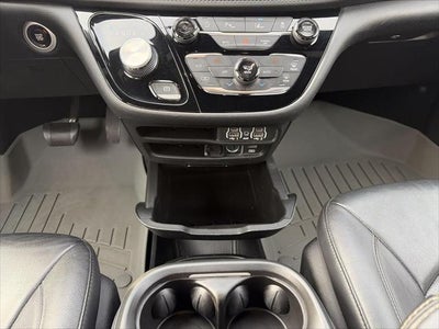 2022 Chrysler Pacifica Touring L AWD