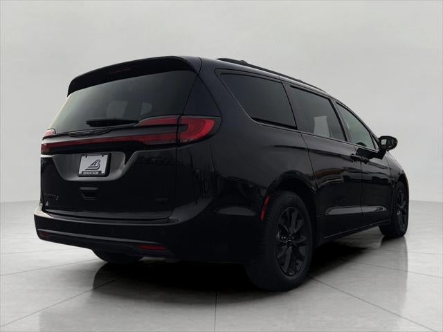 2022 Chrysler Pacifica Touring L AWD