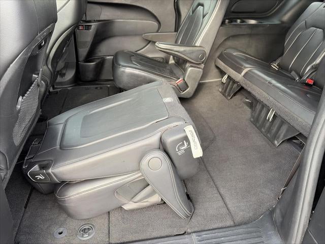 2022 Chrysler Pacifica Touring L AWD