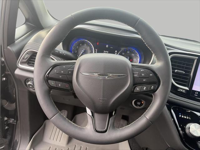 2022 Chrysler Pacifica Touring L AWD