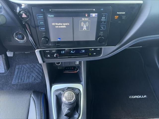 2017 Toyota Corolla SE Manual