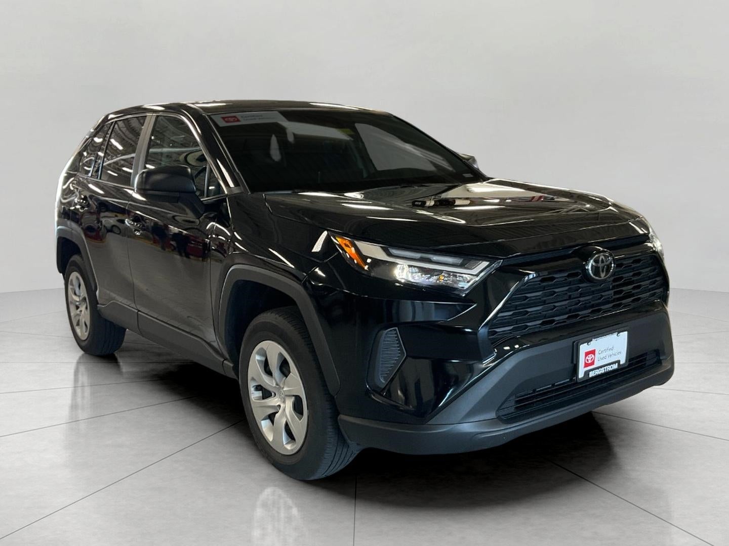 2024 Toyota RAV4 LE AWD