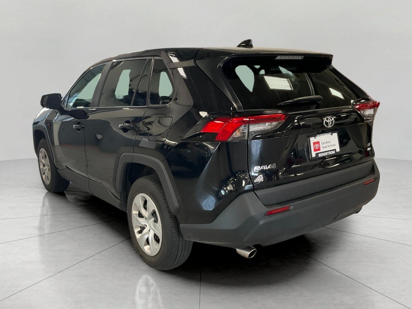 2024 Toyota RAV4 LE AWD