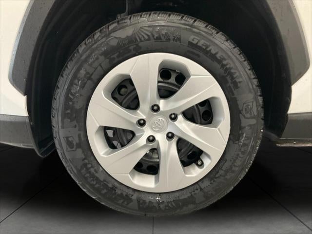 2023 Toyota RAV4 LE AWD