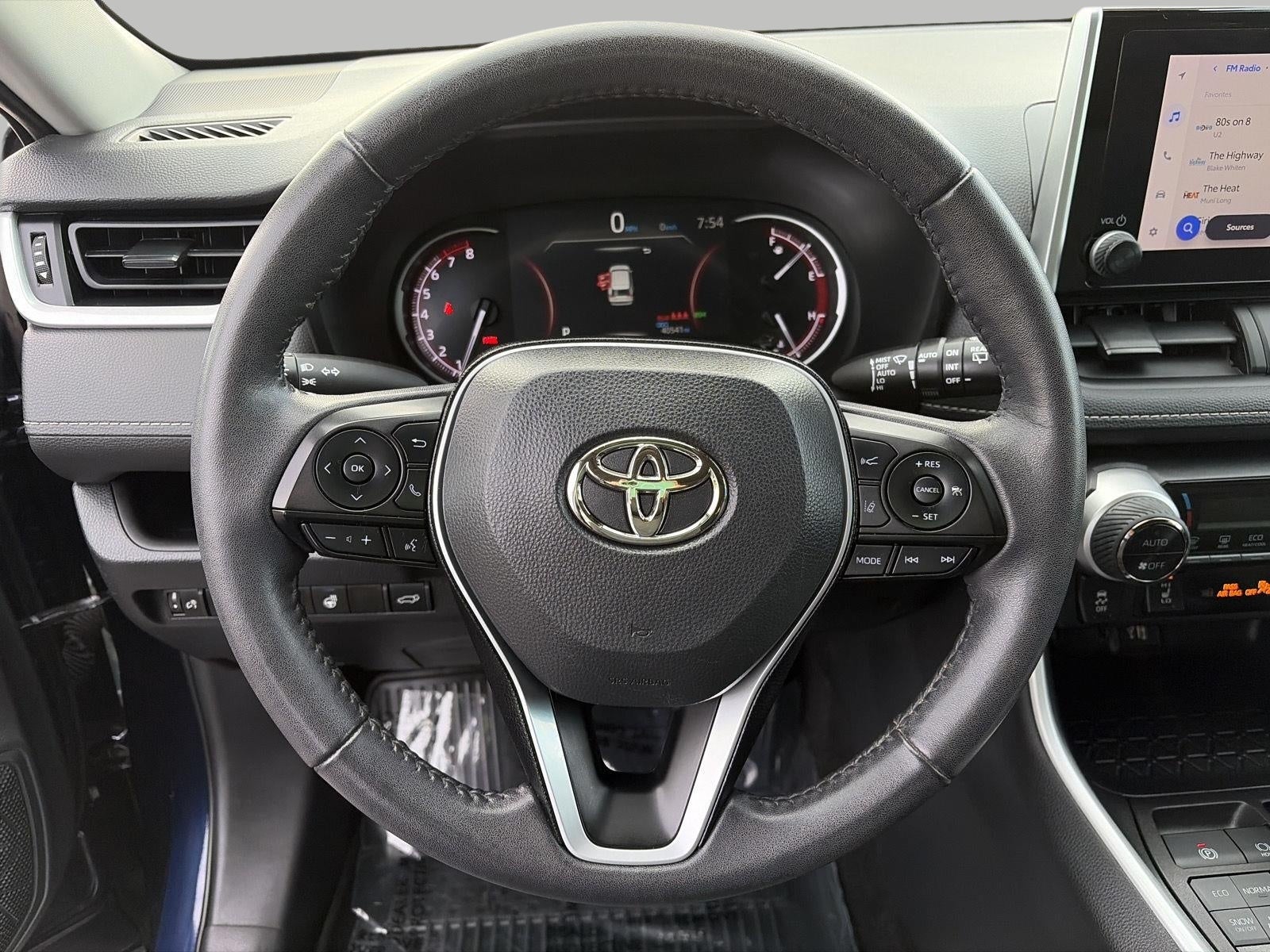 2023 Toyota RAV4 XLE AWD