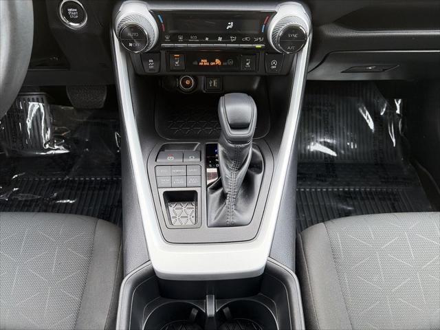 2023 Toyota RAV4 XLE AWD