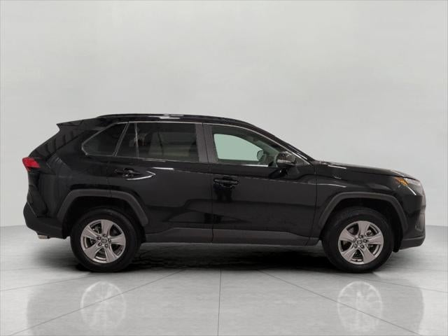 2025 Toyota RAV4 XLE - Photo 64