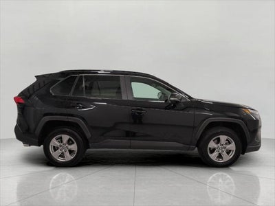 2025 Toyota RAV4 XLE AWD