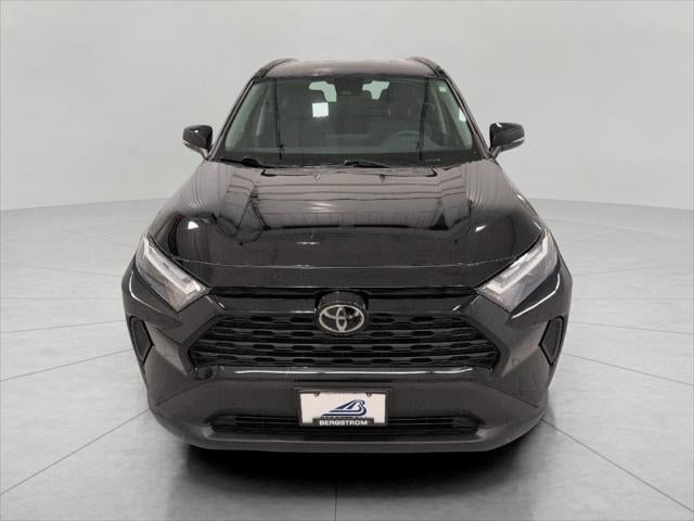 2025 Toyota RAV4 XLE AWD