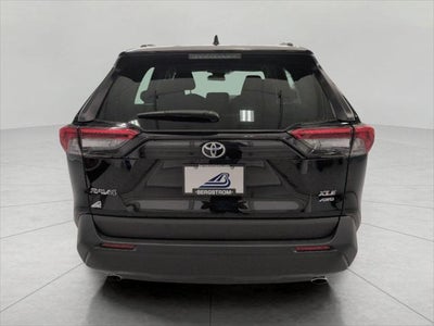 2025 Toyota RAV4 XLE AWD