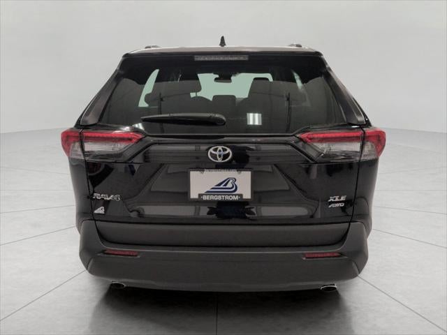2025 Toyota RAV4 XLE - Photo 96