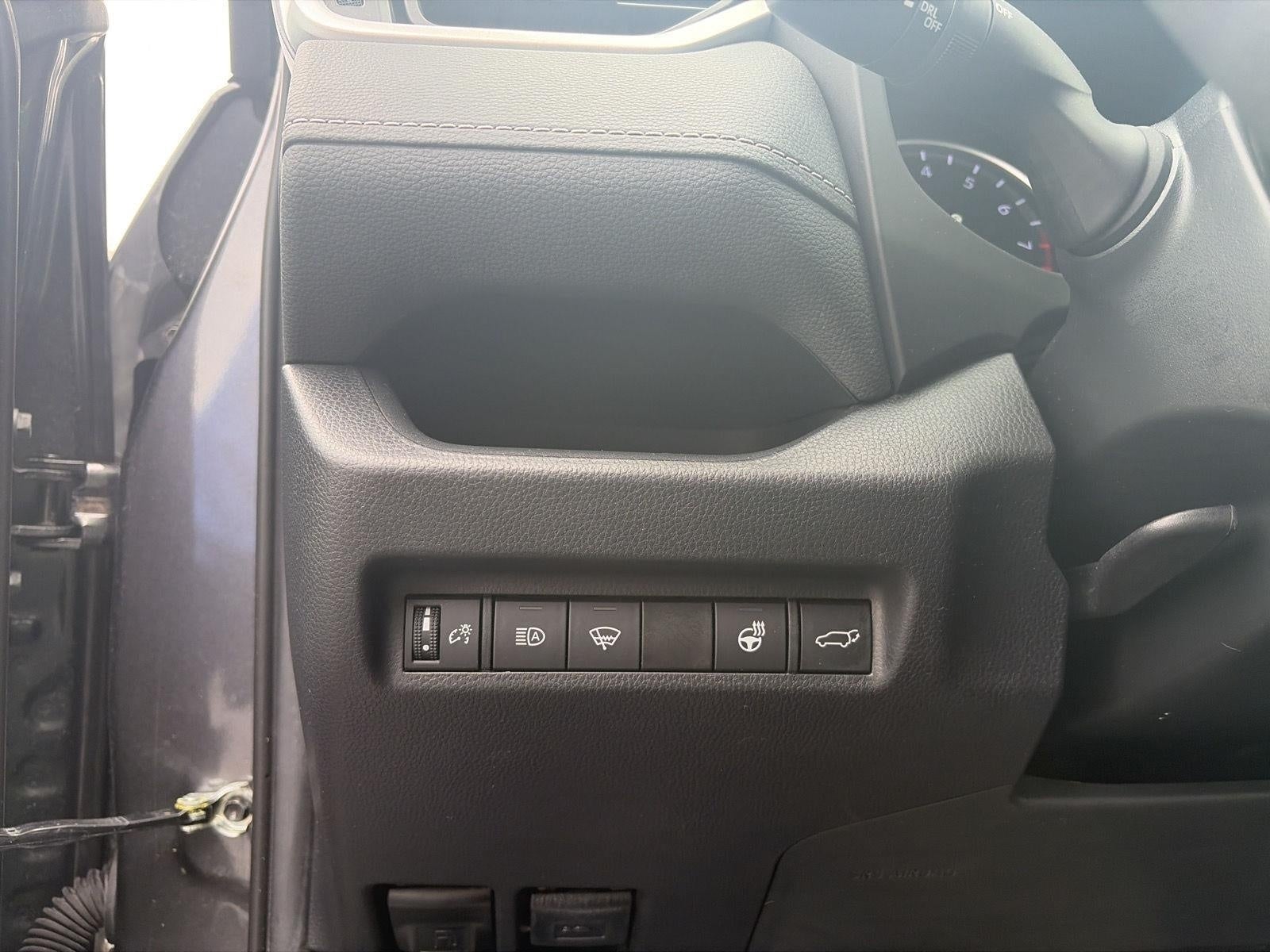 2021 Toyota RAV4 XLE AWD