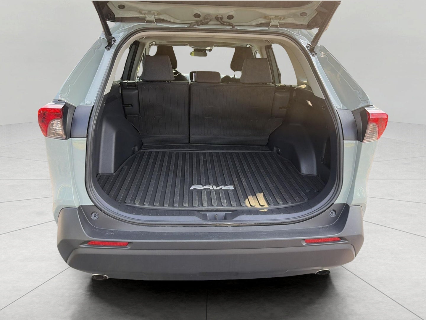 2023 Toyota RAV4 XLE AWD
