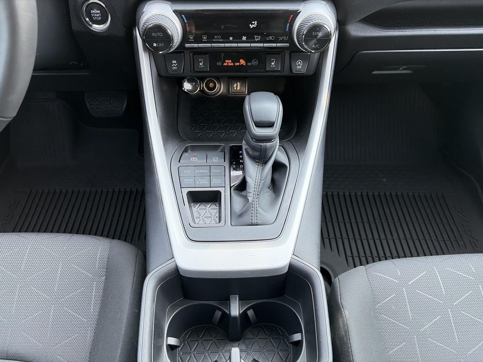 2023 Toyota RAV4 XLE AWD