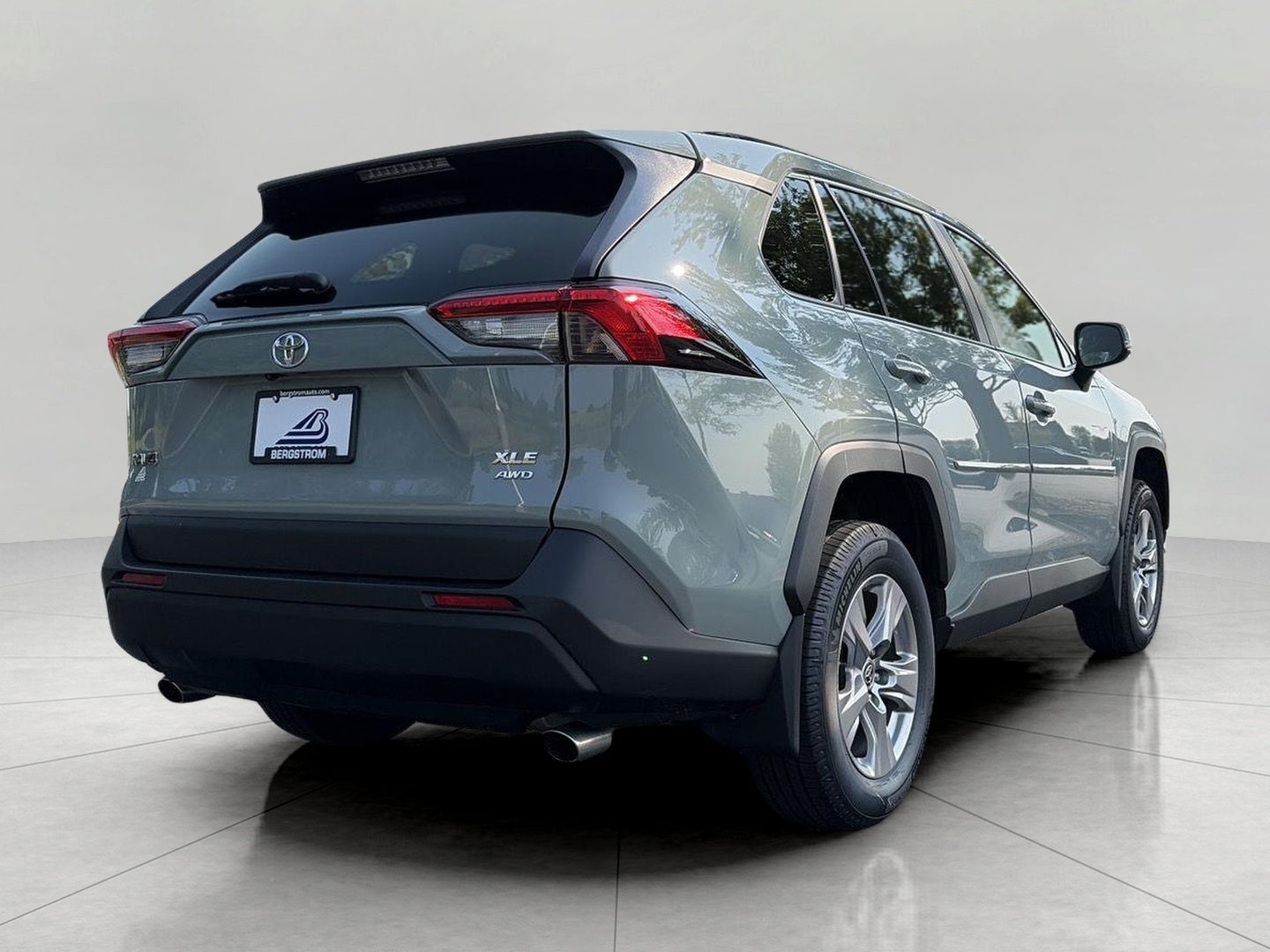 2023 Toyota RAV4 XLE AWD