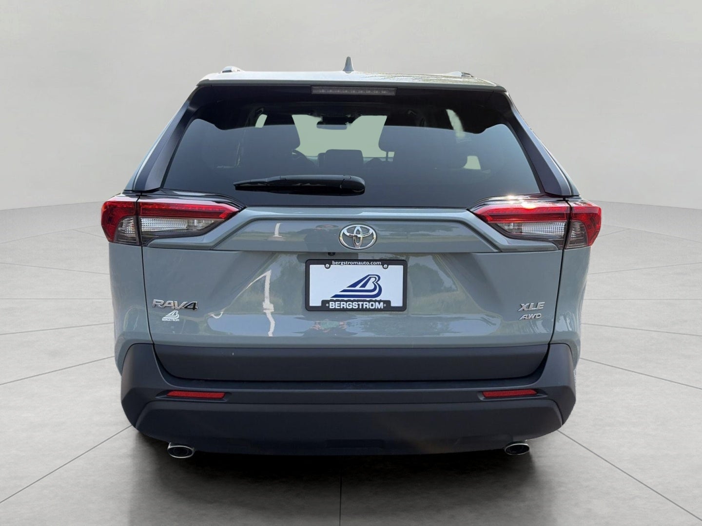 2023 Toyota RAV4 XLE AWD