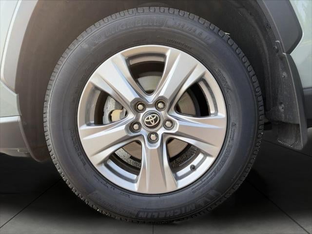 2023 Toyota RAV4 XLE AWD