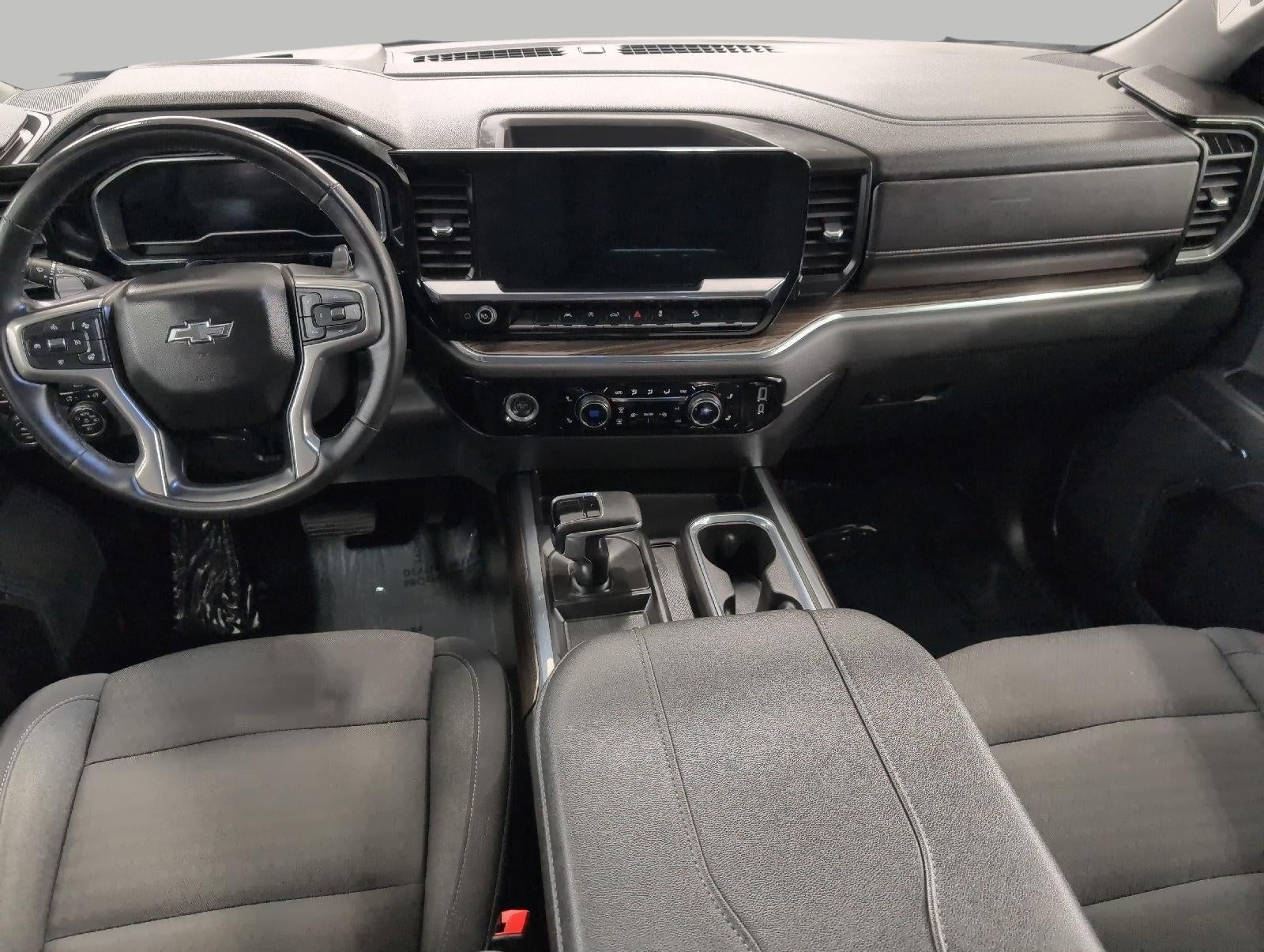 2023 Chevrolet Silverado 1500 4WD Crew Cab 147 LT Trail Boss