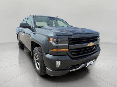 2017 Chevrolet Silverado 1500 4WD Crew Cab 143.5 LT w/2LT