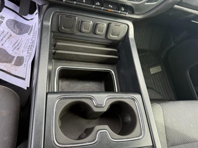 2017 Chevrolet Silverado 1500 4WD Crew Cab 143.5 LT w/2LT